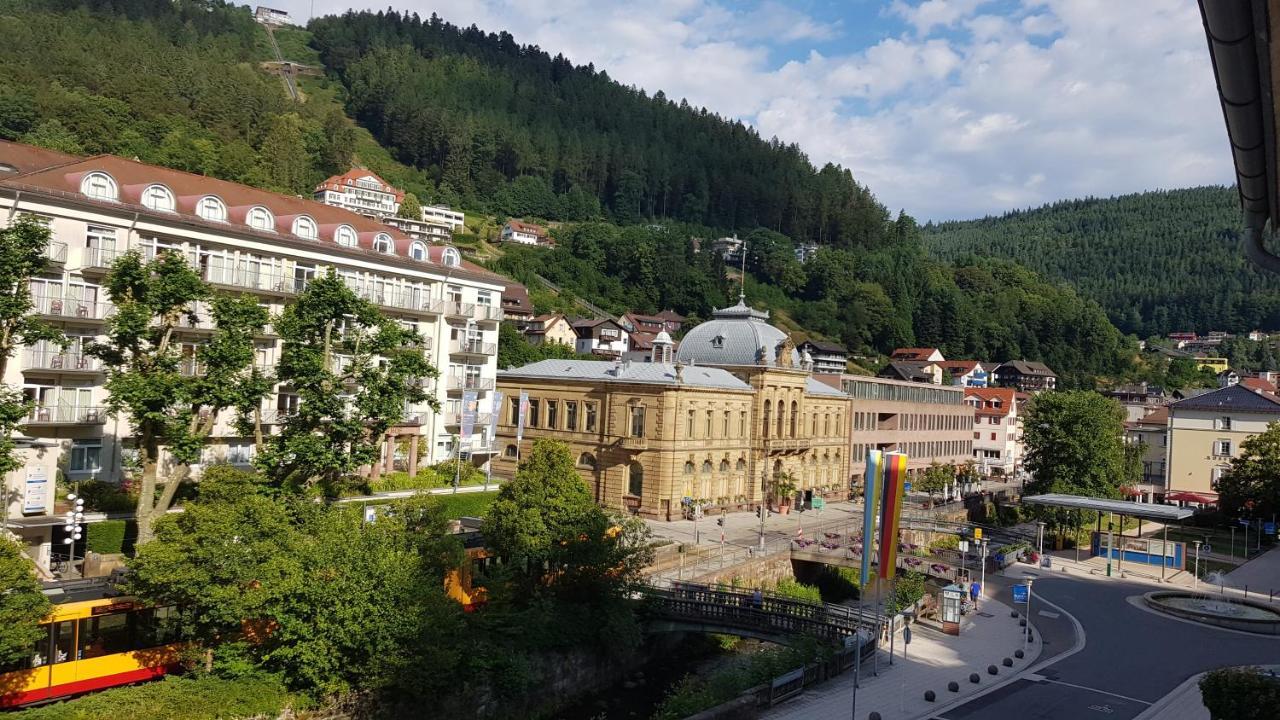 Gemuetliche Wohnung Im Zentrum Von Bad Wildbad Exterior photo